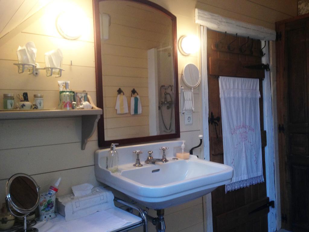 All Seasons Bed & Breakfast Kerpen  외부 사진
